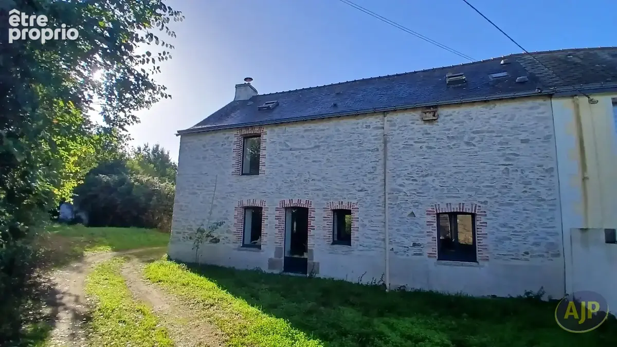 Maison à QUILLY
