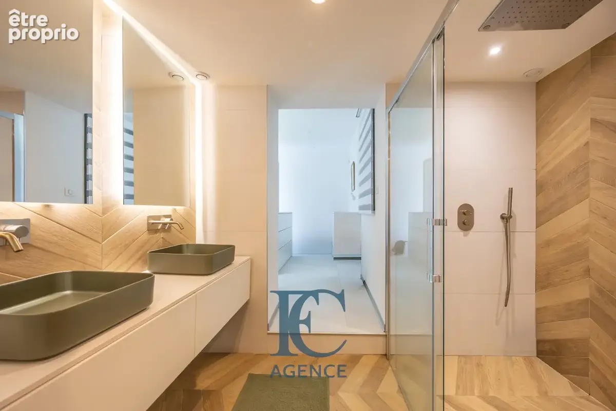 Maison contemporaine de 207 m2 vue mer exceptionnelle - photo 6