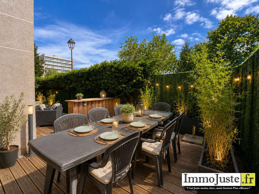 Appartement 81 m² à Elancourt  - photo 2