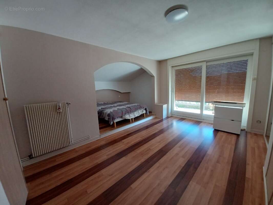 Maison à MALBOUHANS