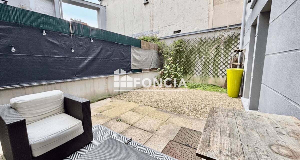 Appartement à PARIS-19E