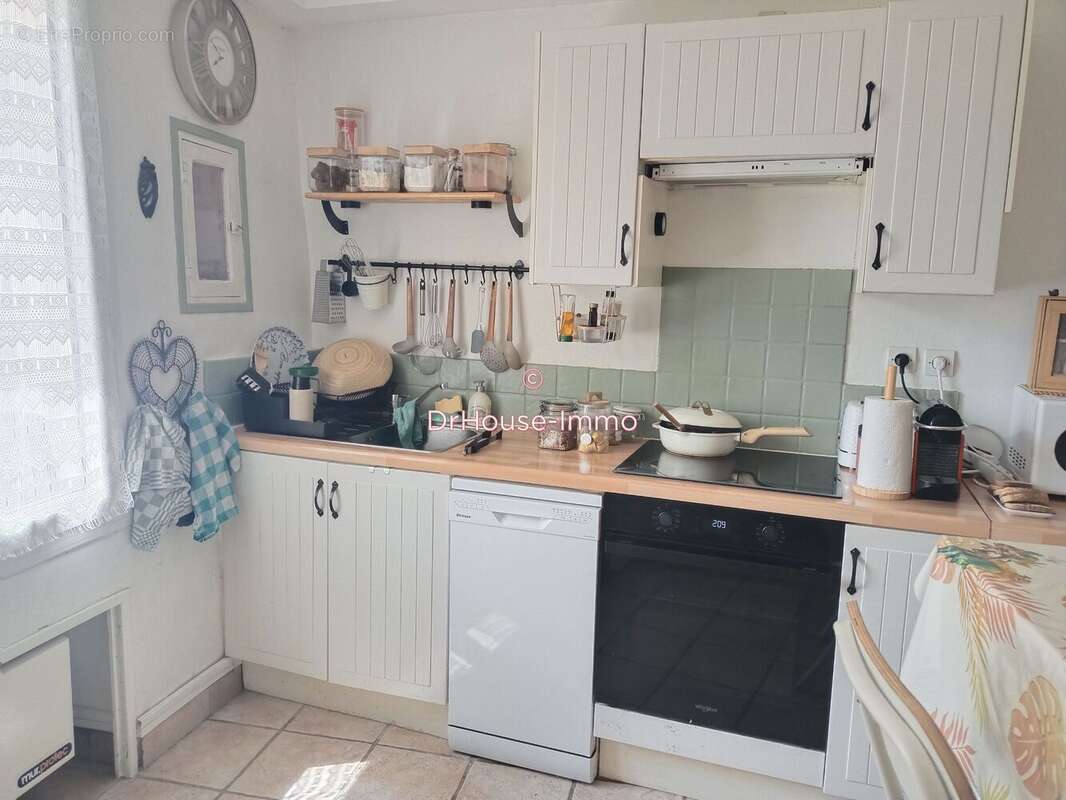 Appartement 71 m² à Carnoules  - photo 27