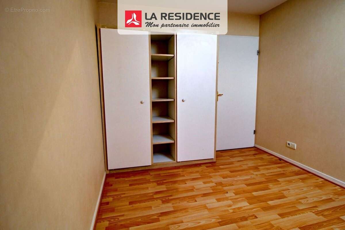 Appartement à SAINT-ETIENNE-DU-ROUVRAY