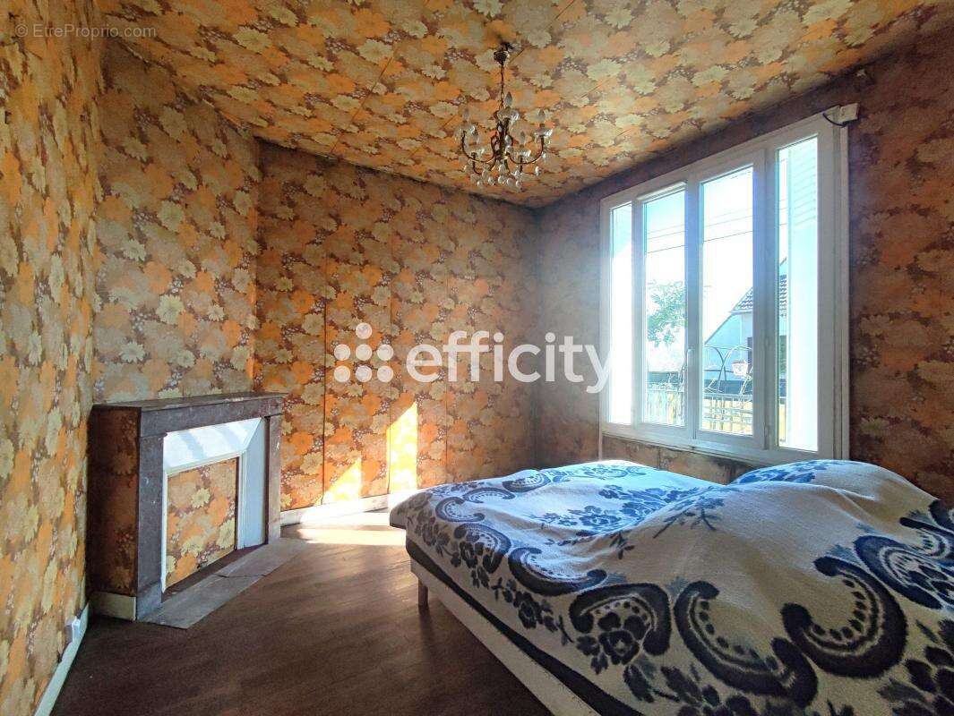 Maison à DEUIL-LA-BARRE