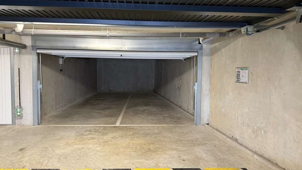 Appartement à VILLENEUVE-LOUBET