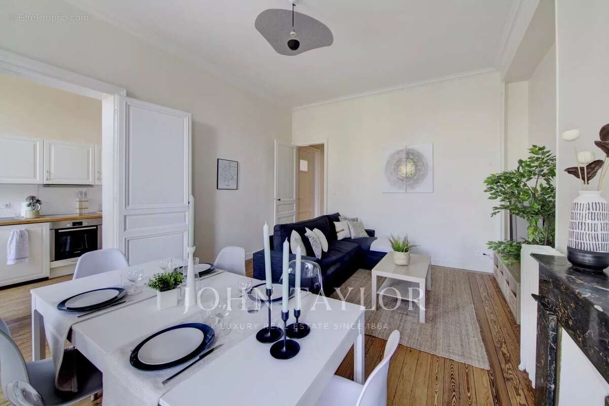 Appartement à BORDEAUX