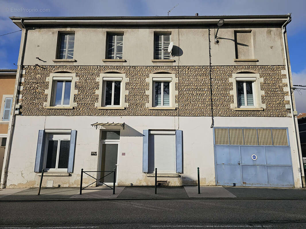 Appartement à CHAMPIER