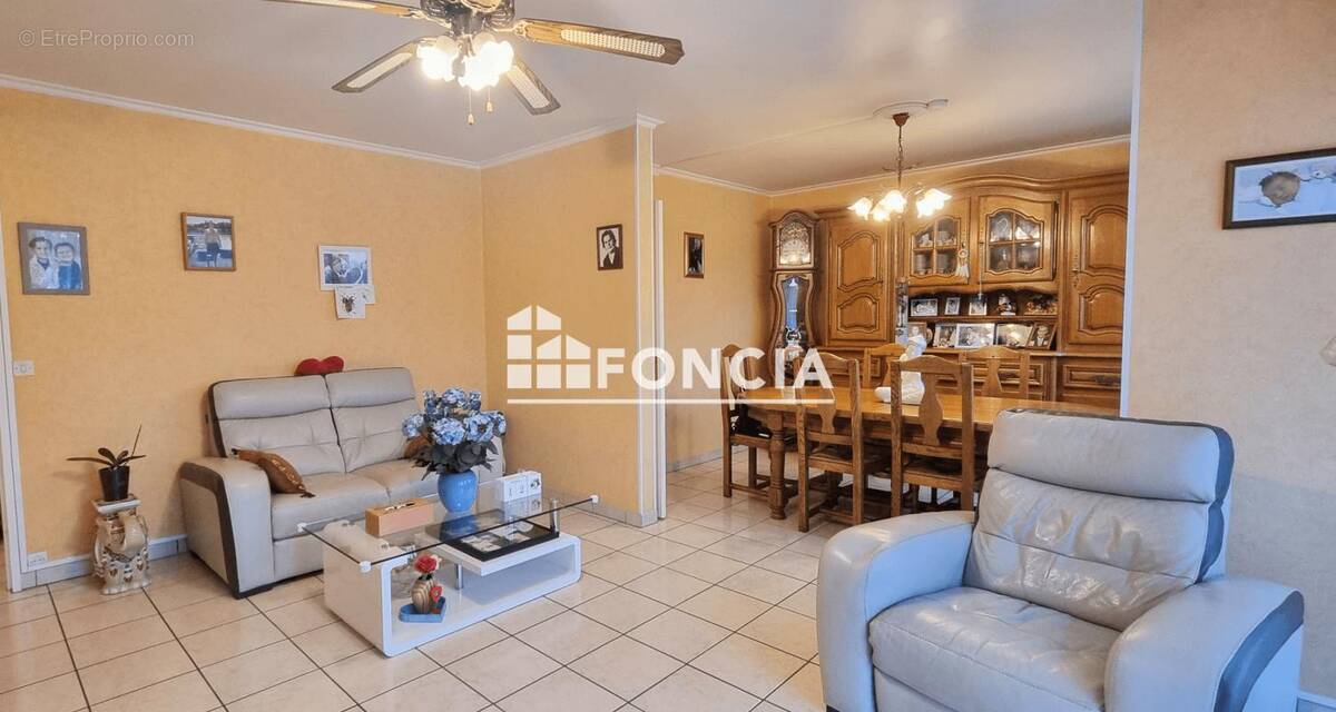 Appartement à LE PLESSIS-BOUCHARD