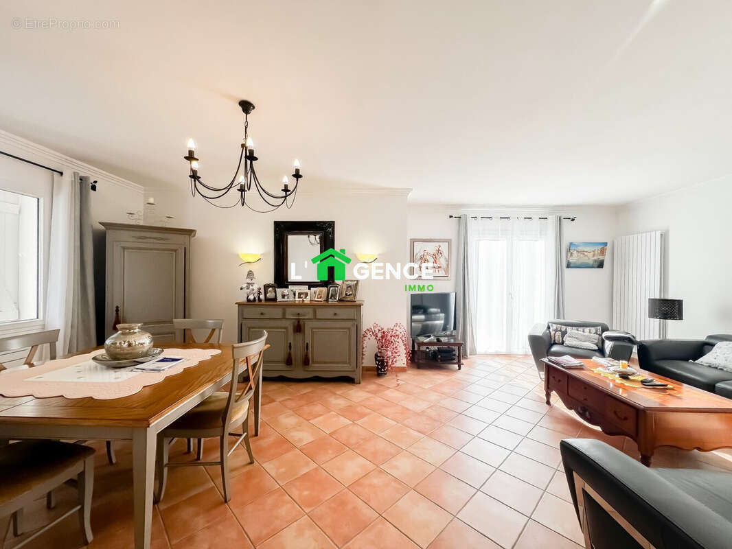 Maison à MARTIGUES