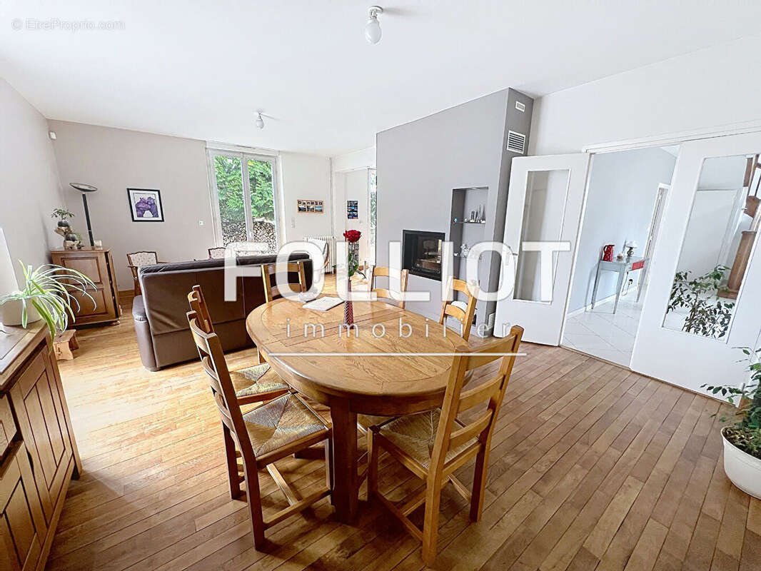 A VENDRE Maison de ville 50000 SAINT LO - photo 7