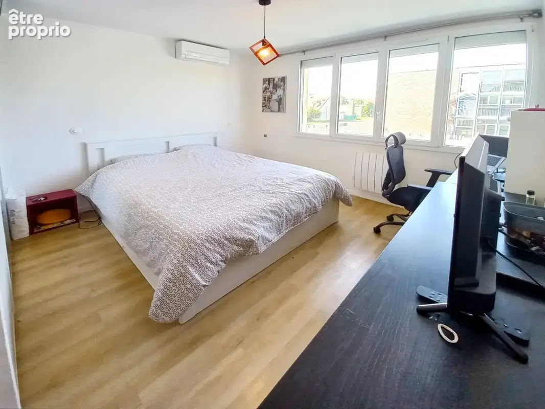 Val de Brie   Maison individuelle entièrement réhabilitée en 2020, édifiée sur une parcelle de 288 m2 - photo 8