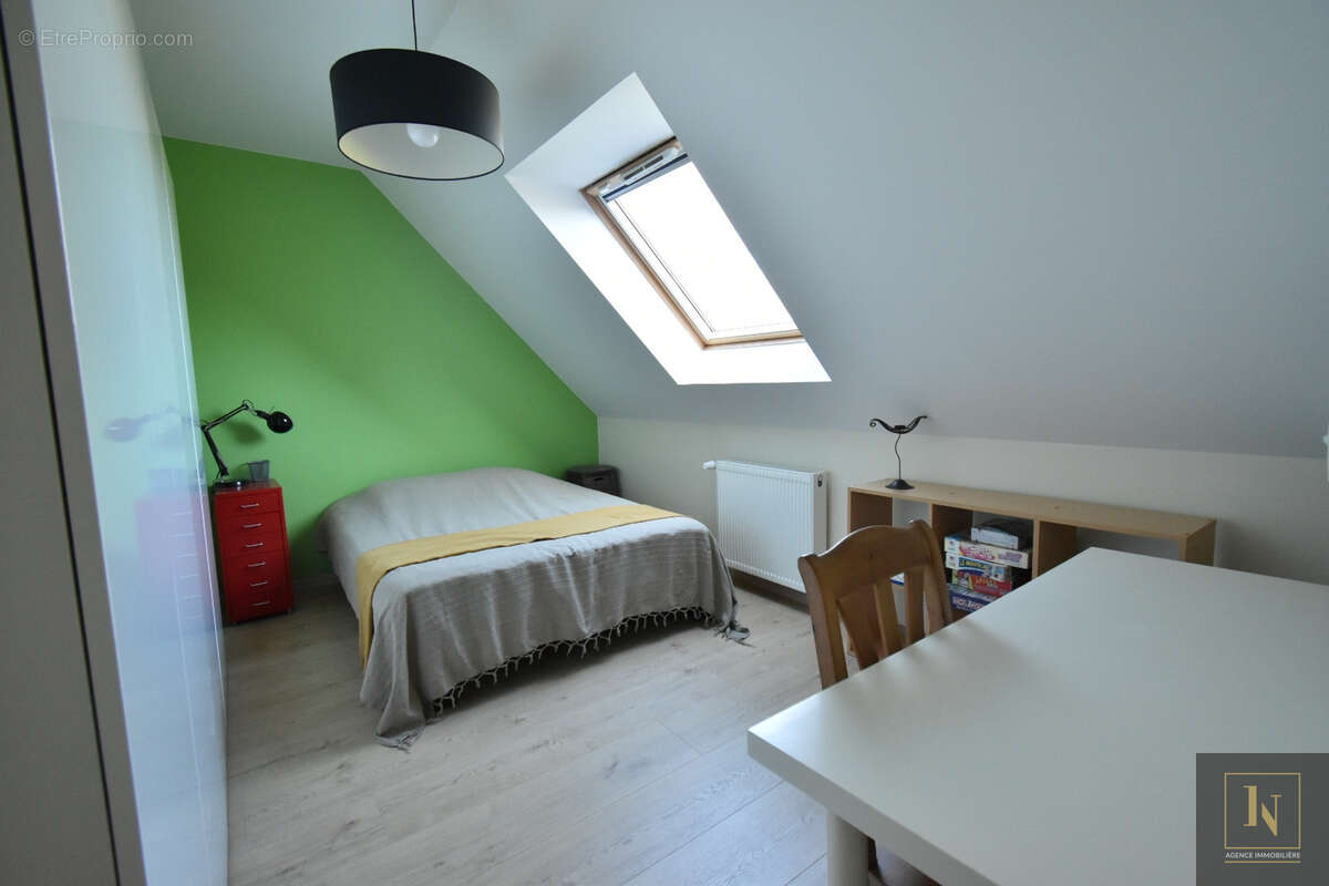 Maison 2016 - 91 m2 - Parcelle 323 m2- Theix/Noyalo - Au calme - photo 6