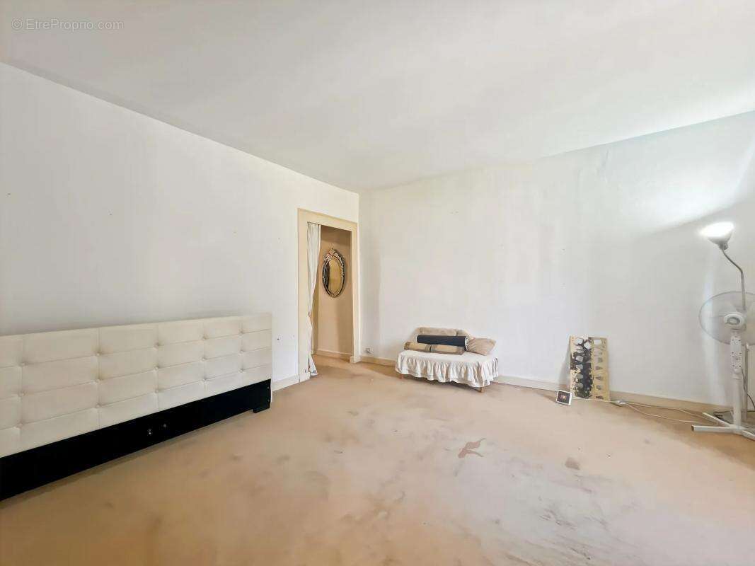 Maison à DIVONNE-LES-BAINS