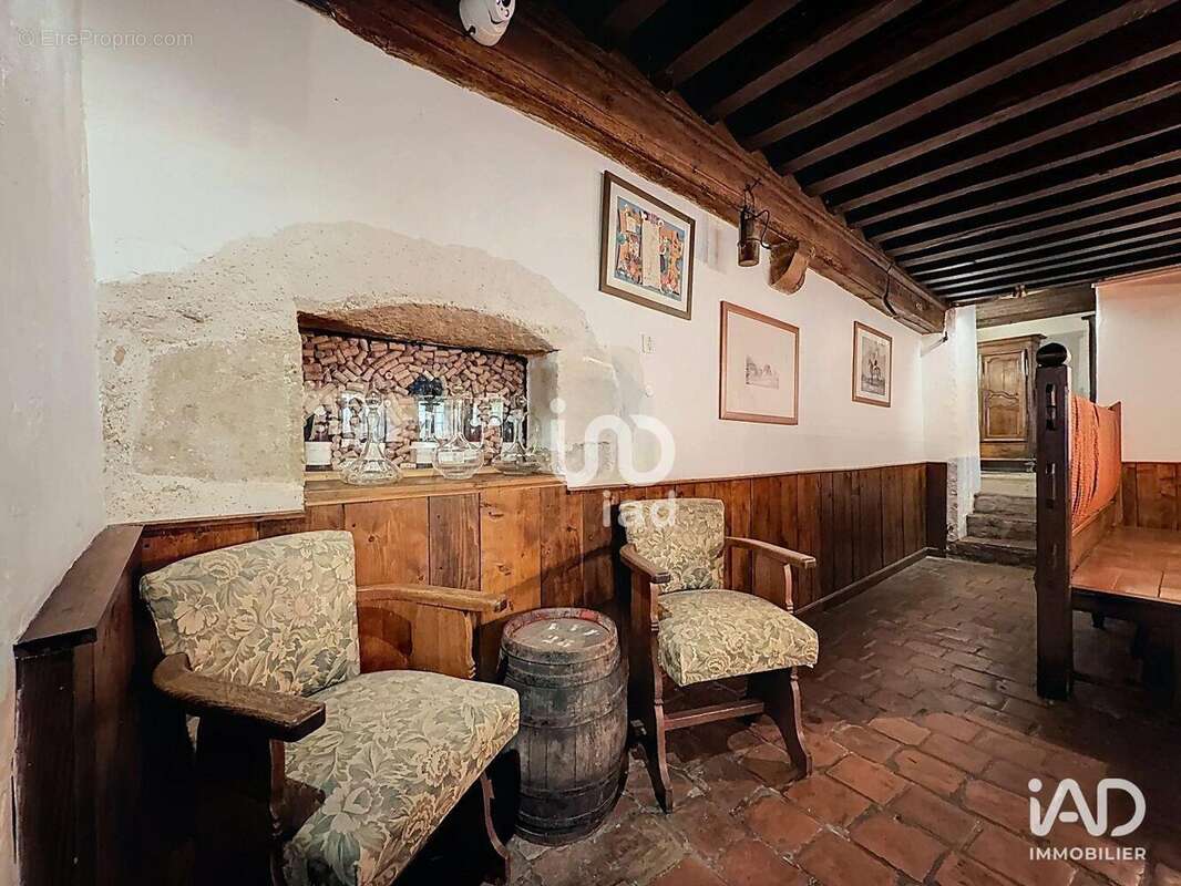 Photo 4 - Commerce à BEZE