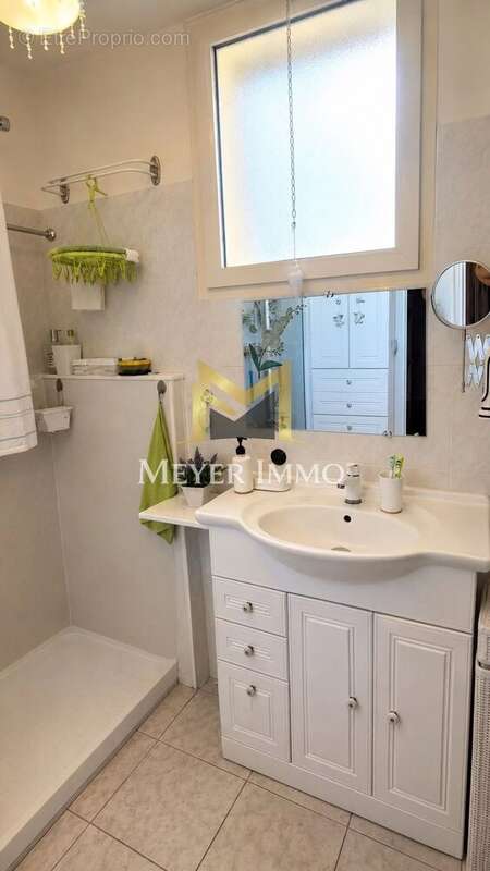Exclusivité – superbe appartement 3 pièces de 69 m² avec terrasse, parking privatif et cave - photo 7