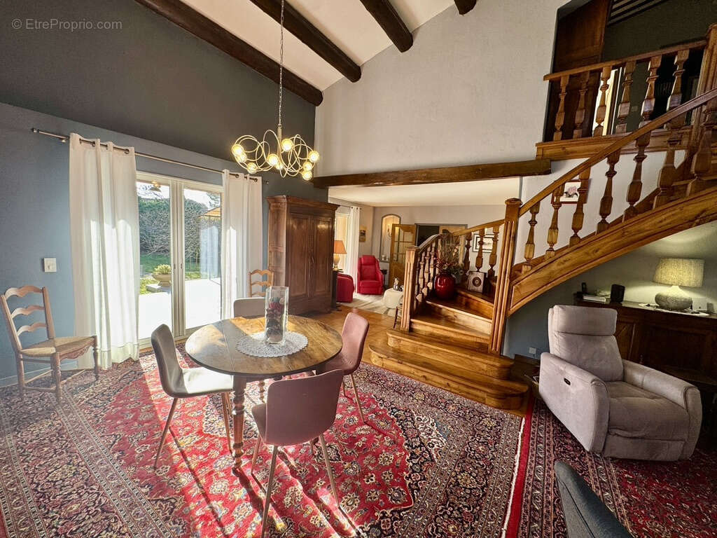 Maison à ORANGE
