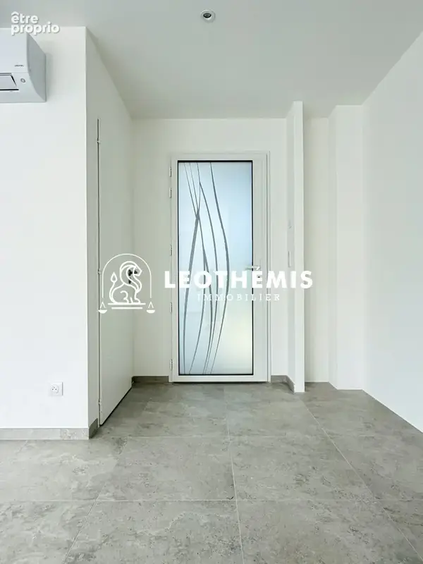 Maison 96 m² à Saint-Sulpice-De-Royan  - photo 7