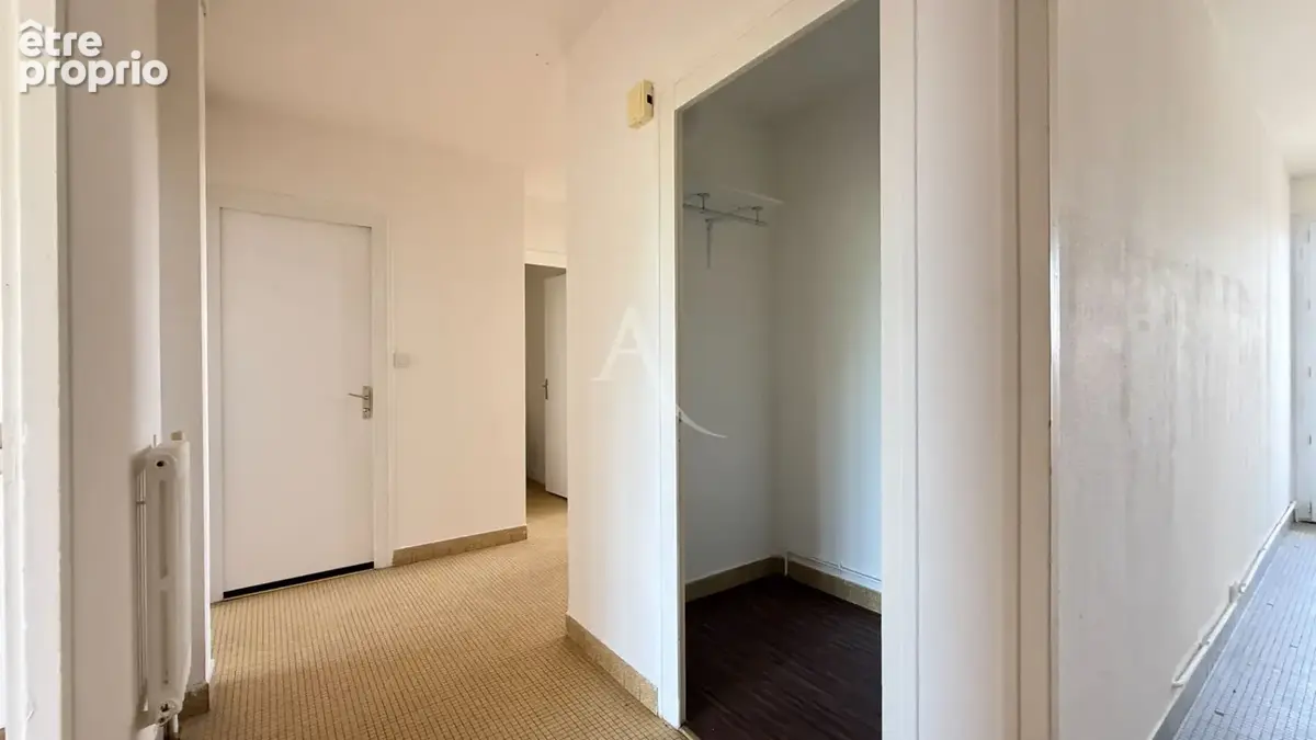 Appartement  - la roche sur yon - photo 3