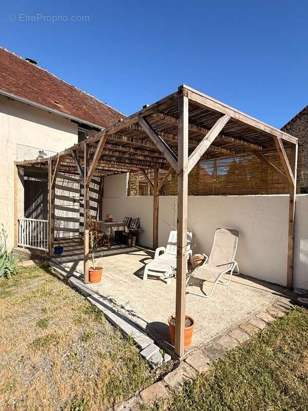 Maison en pierre entièrement rénovée, 95m², avec dépendances, terrain de 1154m² 148 000 € - photo 50