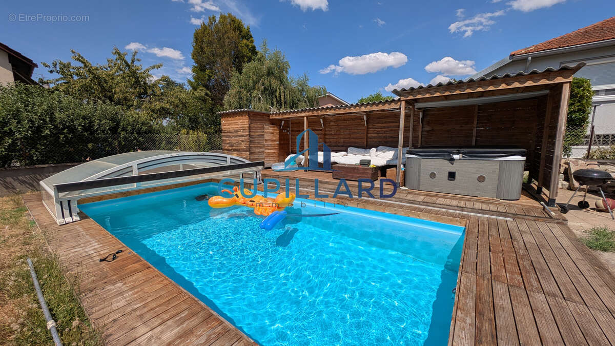 Mably, au calme maison familiale 4 chambres, piscine. - photo 12