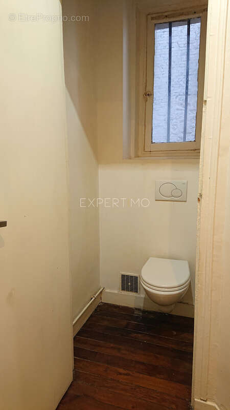 Appartement à PARIS-14E