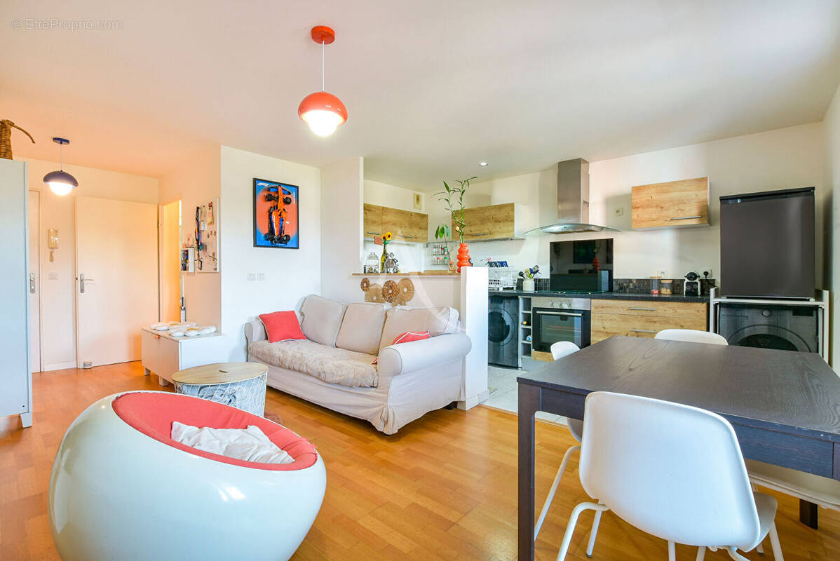 Appartement à GUIGNES