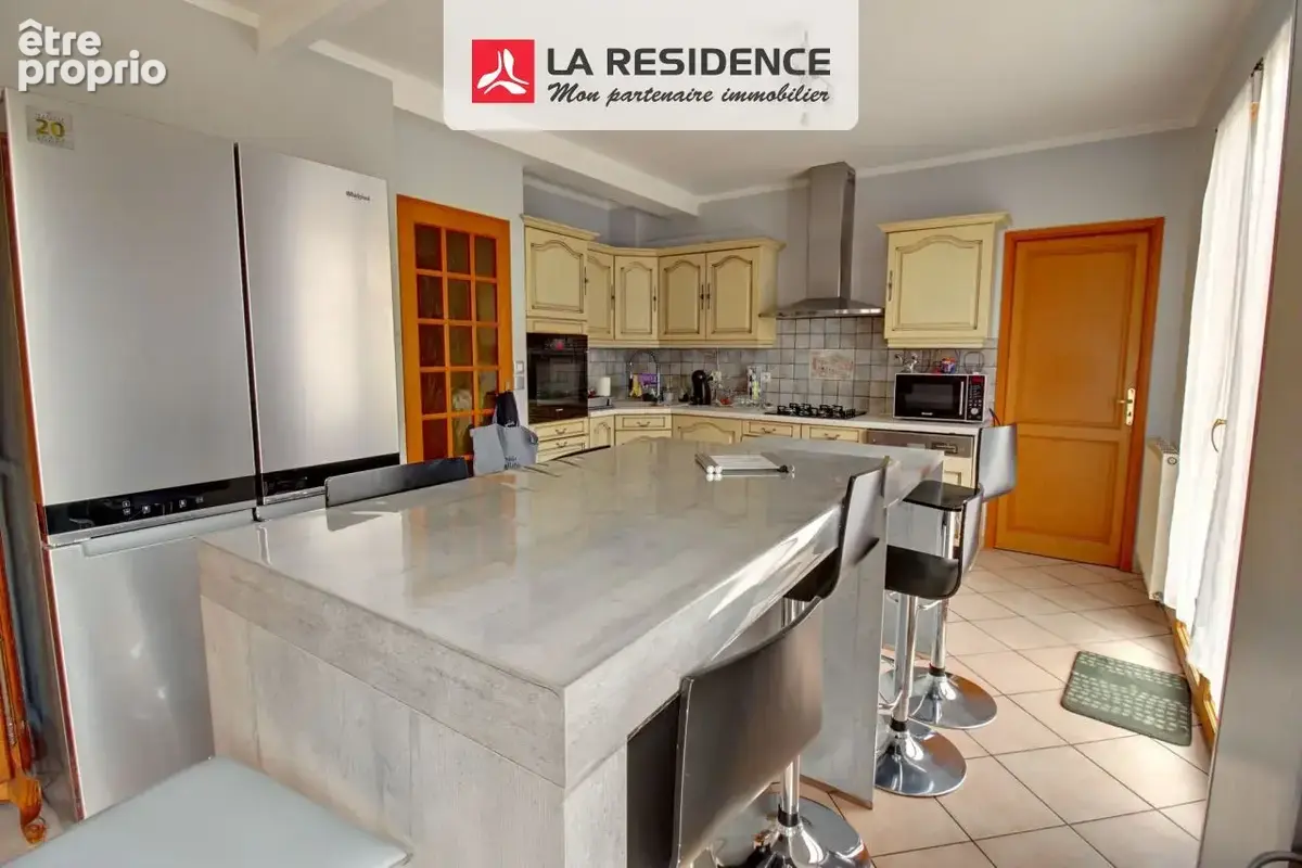 Maison 6 pièces 136 m² à vendre à Eragny (95610) - photo 3