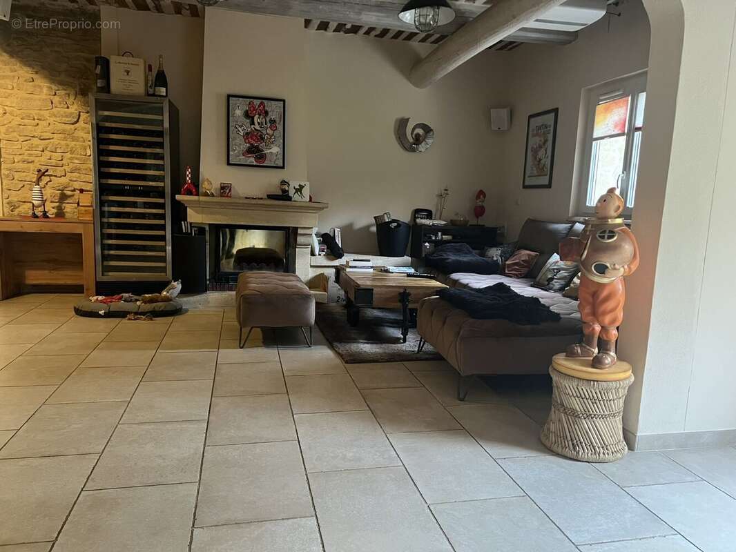 Maison à L&#039;ISLE-SUR-LA-SORGUE