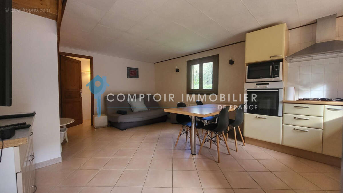 Villa P3 avec dépendance P2 au CAP CORSE sur un terrain de 1500 m2 - photo 11