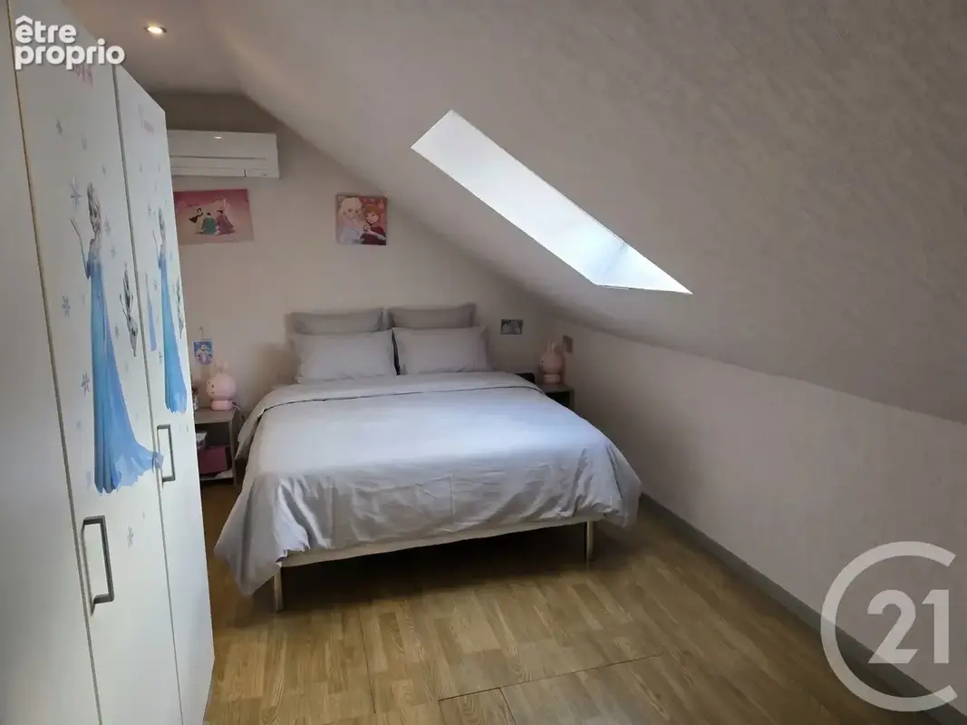 Maison 127 m² à Saint-Soupplets  - photo 11