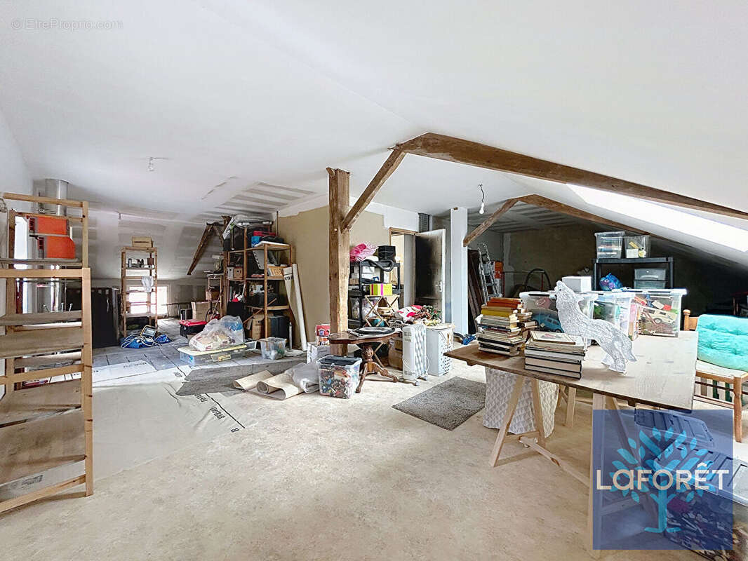 Maison à RIVIERE-SAAS-ET-GOURBY