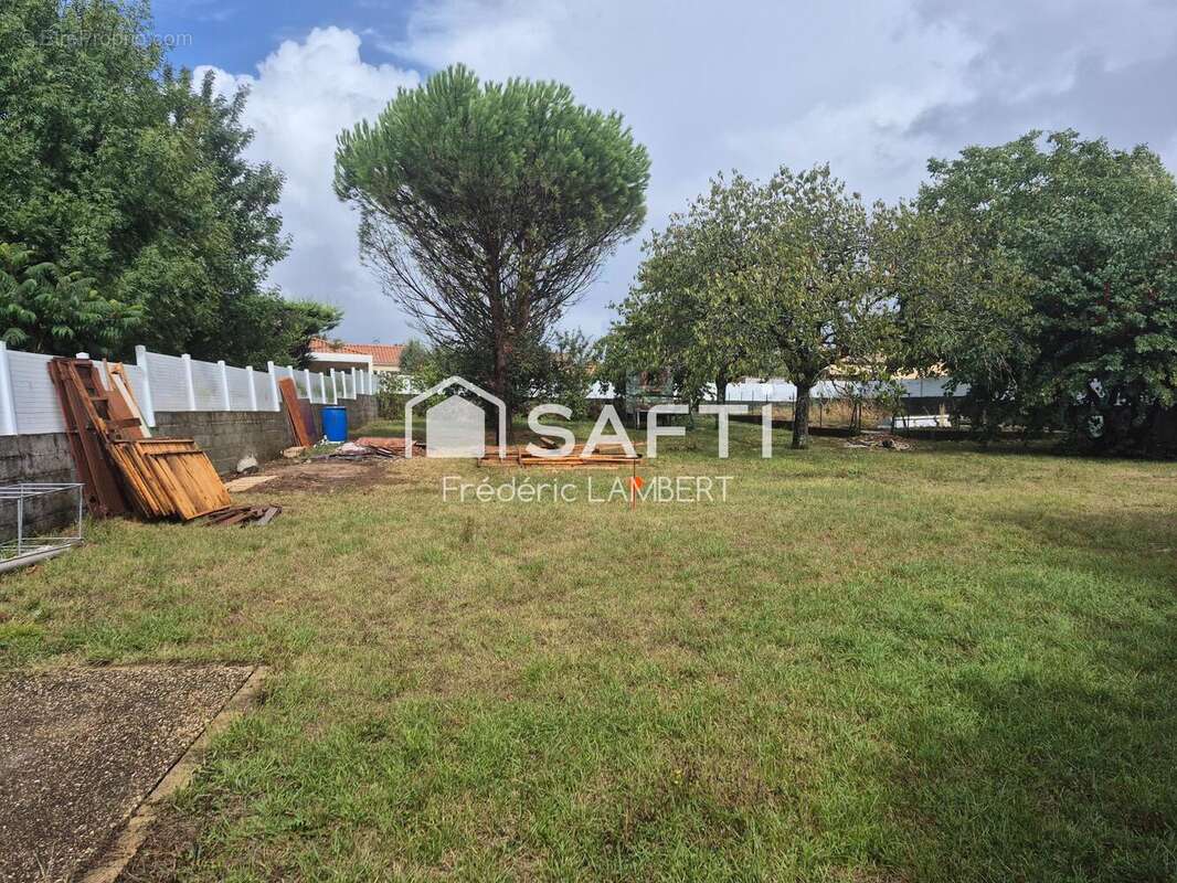 Photo 5 - Terrain à BENET