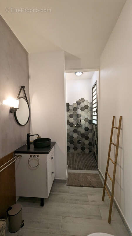 Appartement à L'ETANG-SALE