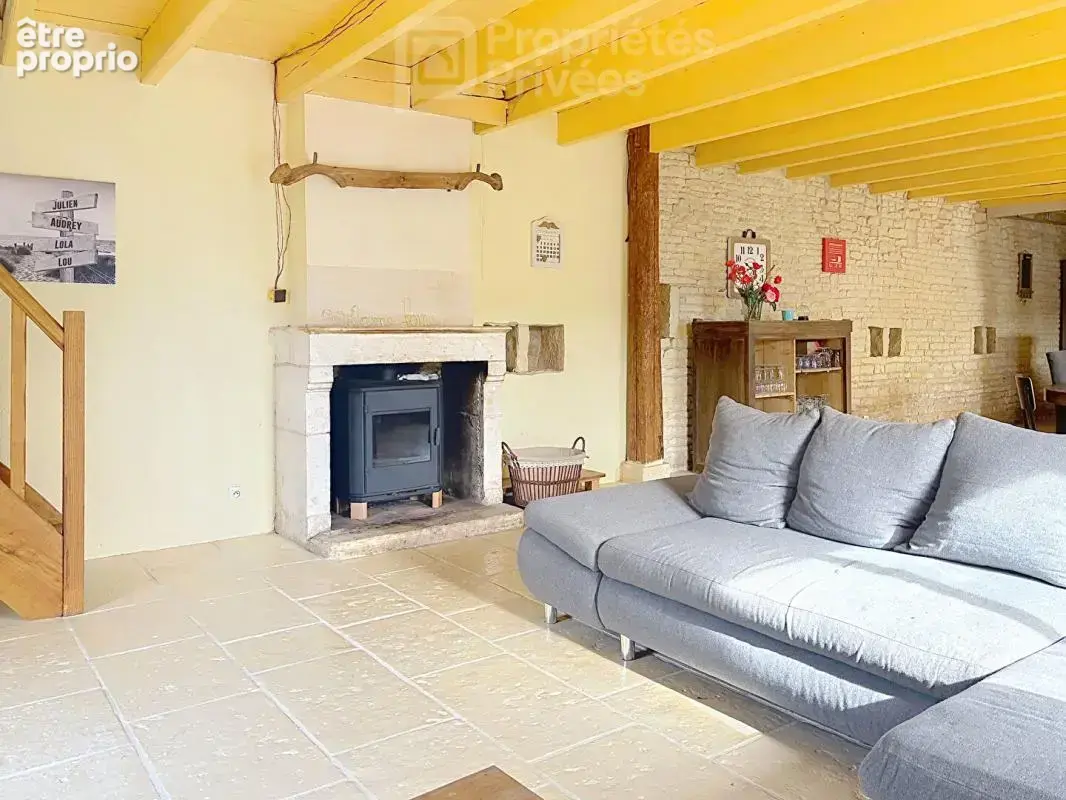 Longère de charme 135 m2 avec dépendances de 95 m2 - photo 2