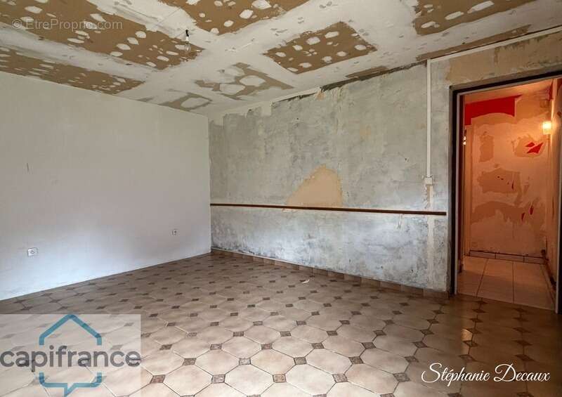  A VENDRE : Authentique fermette de Thiérache au cœur de Sorbais (02) - photo 8