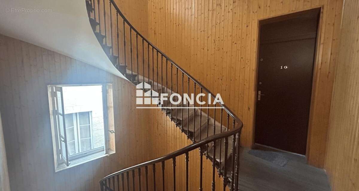 Bordeaux – Appartement rénové de 40 m² à proximité du centre - photo 6