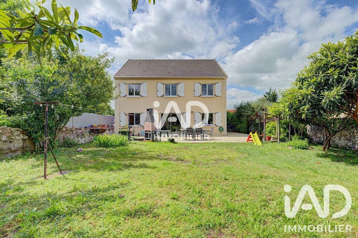 Maison 168 m² à Mareuil-Les-Meaux  - photo 3