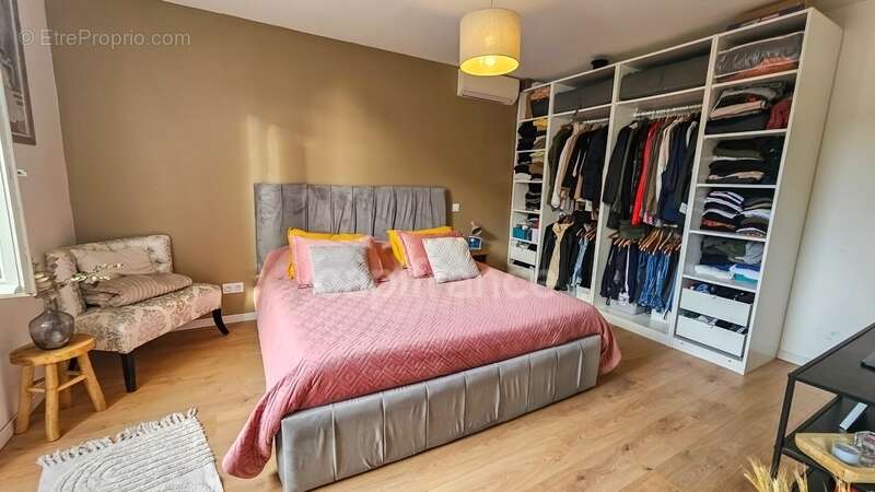 A vendre ETAMPES (91) . Maison en très bon état, 6 pièces, cave, cour et jardin clos - photo 15