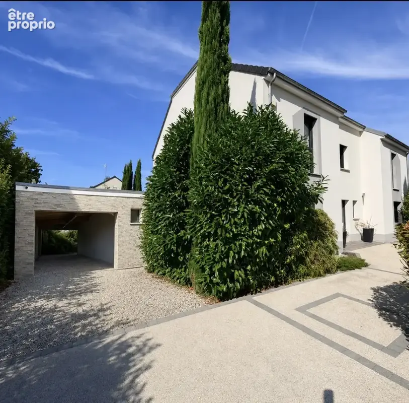 A vendre saint-julien-les-villas maison 254,67m2 5 suites parentales piscine jardin 987m2 - photo 2