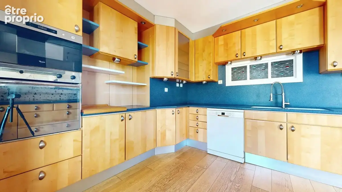 Appartement 200 m² à Villeurbanne  - photo 6