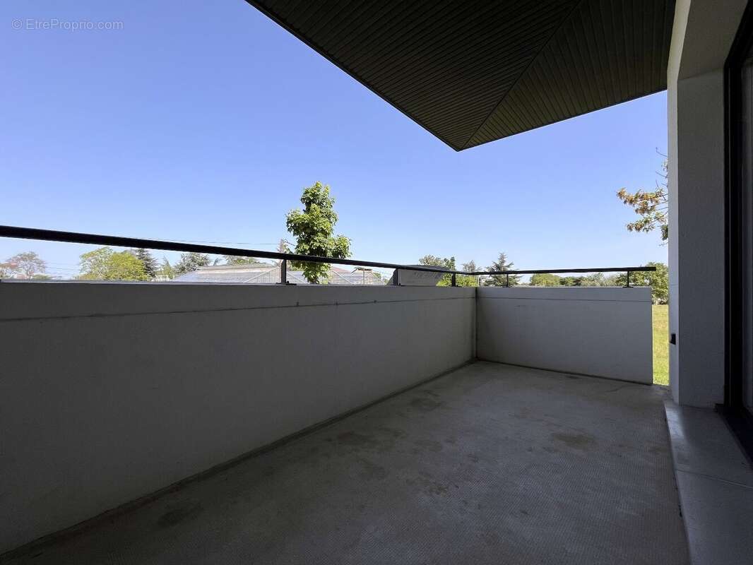 Appartement à MONDONVILLE