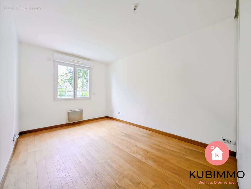 Appartement à CHANTELOUP-EN-BRIE