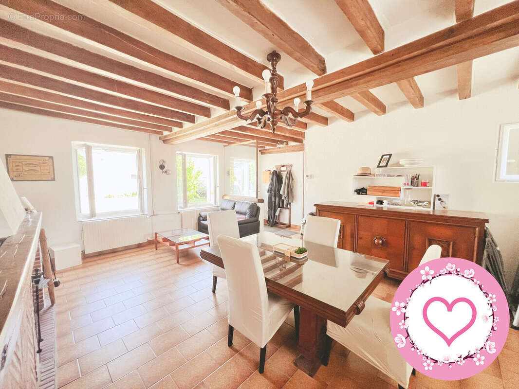 Maison à SAINT-BENOIT-SUR-LOIRE