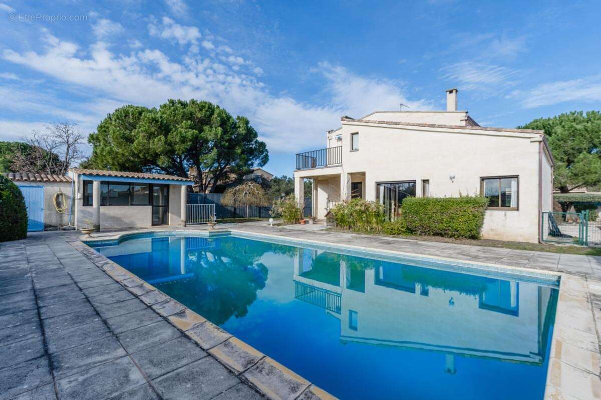 Maison 185 m² à Bessan  - photo 2
