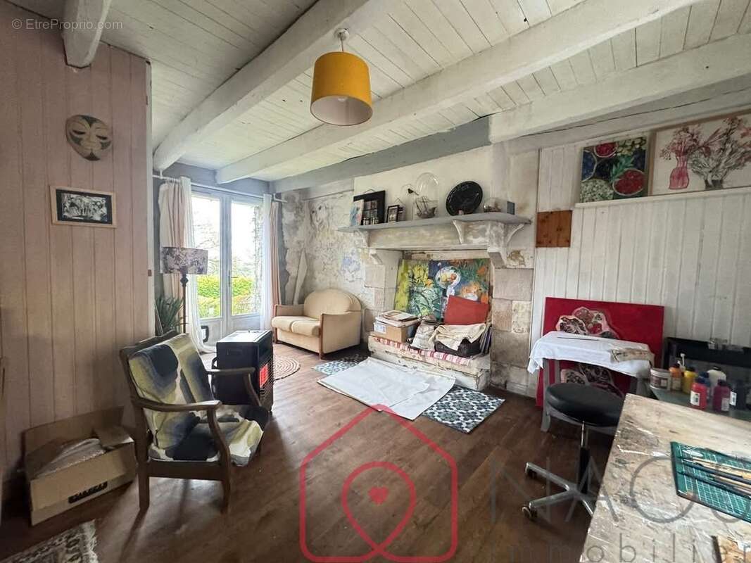 Maison à SEGLIEN