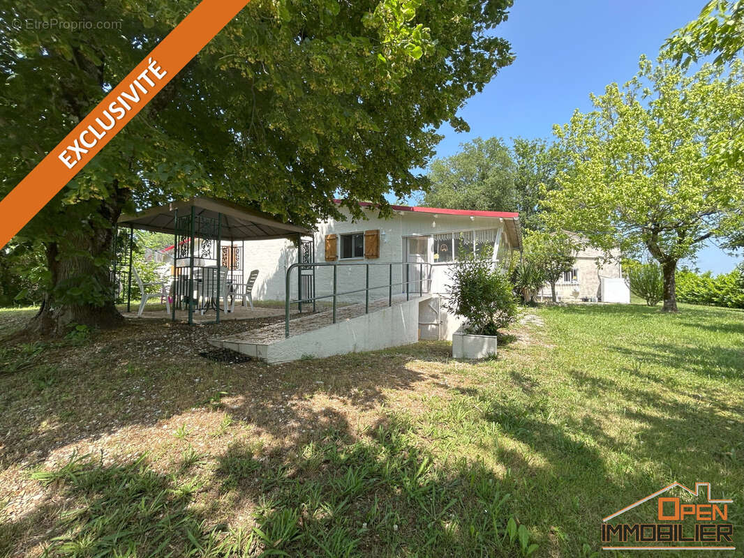 Maison à NADAILLAC-DE-ROUGE