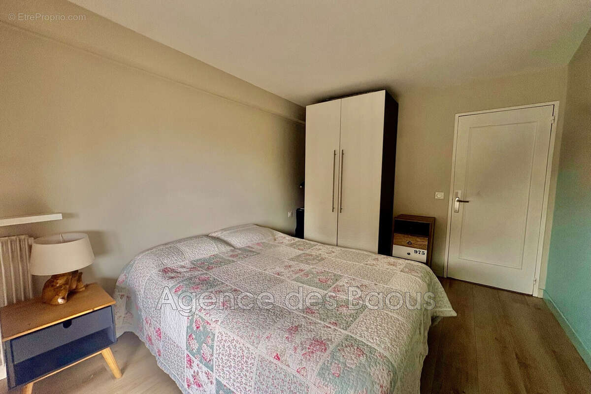 Appartement à VENCE