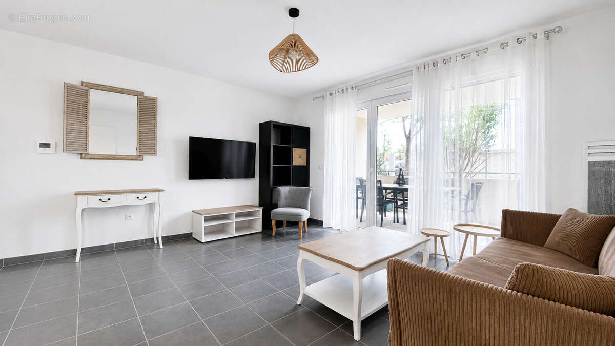 Appartement à SUSSARGUES