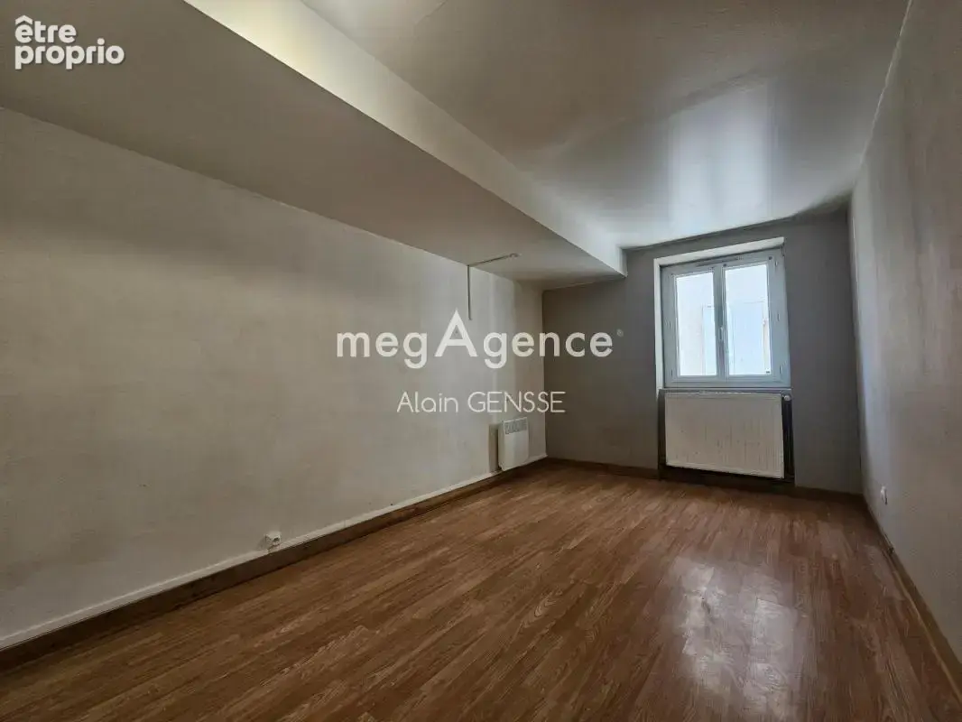 Maison 4 pièces 96 m² à vendre à Surgeres (17700) - photo 3