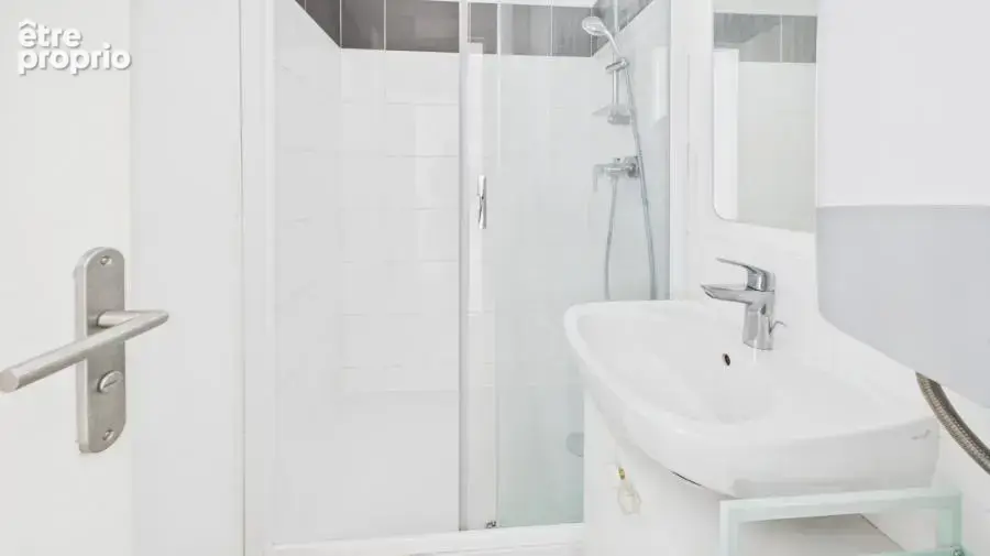 Appartement 2 pièces 35 m² à vendre à Paris-18e (75018) - photo 8